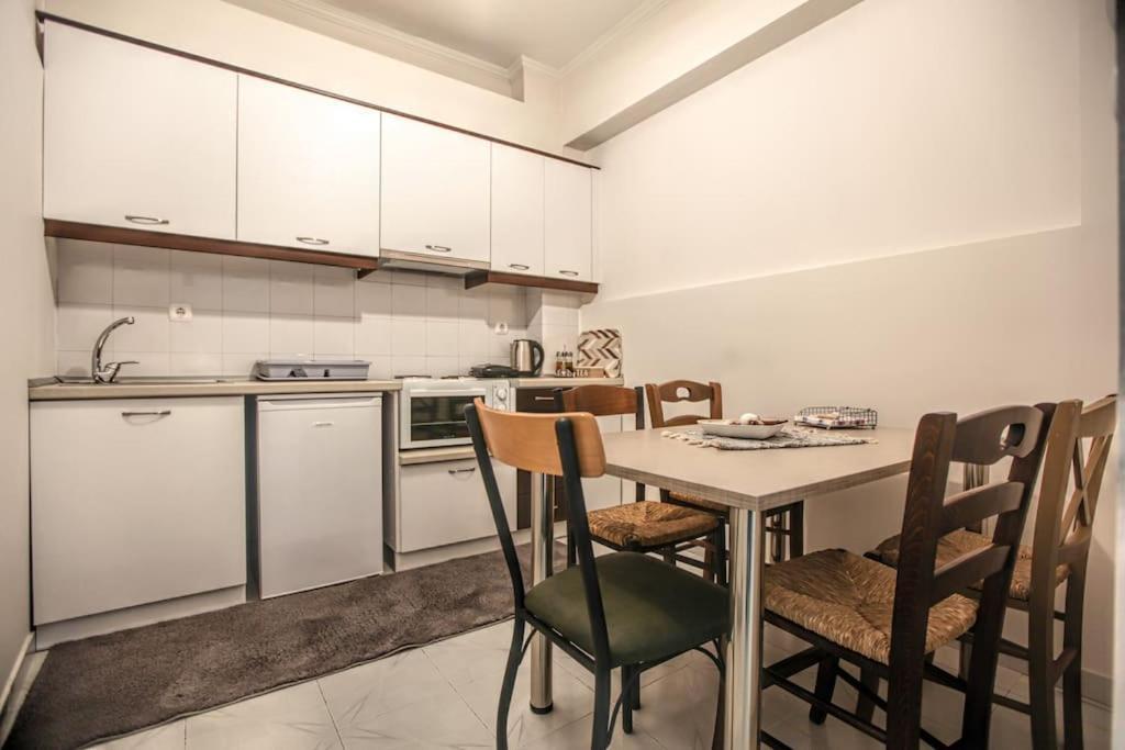 Del Sol #5 Meteora Luxurious Family Suites 칼람파카 외부 사진